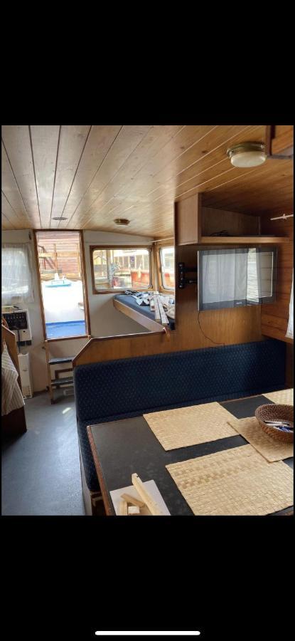 Zouw Hausboat Zakotven -Pouze Ubytovani Roudnice nad Labem Exteriér fotografie