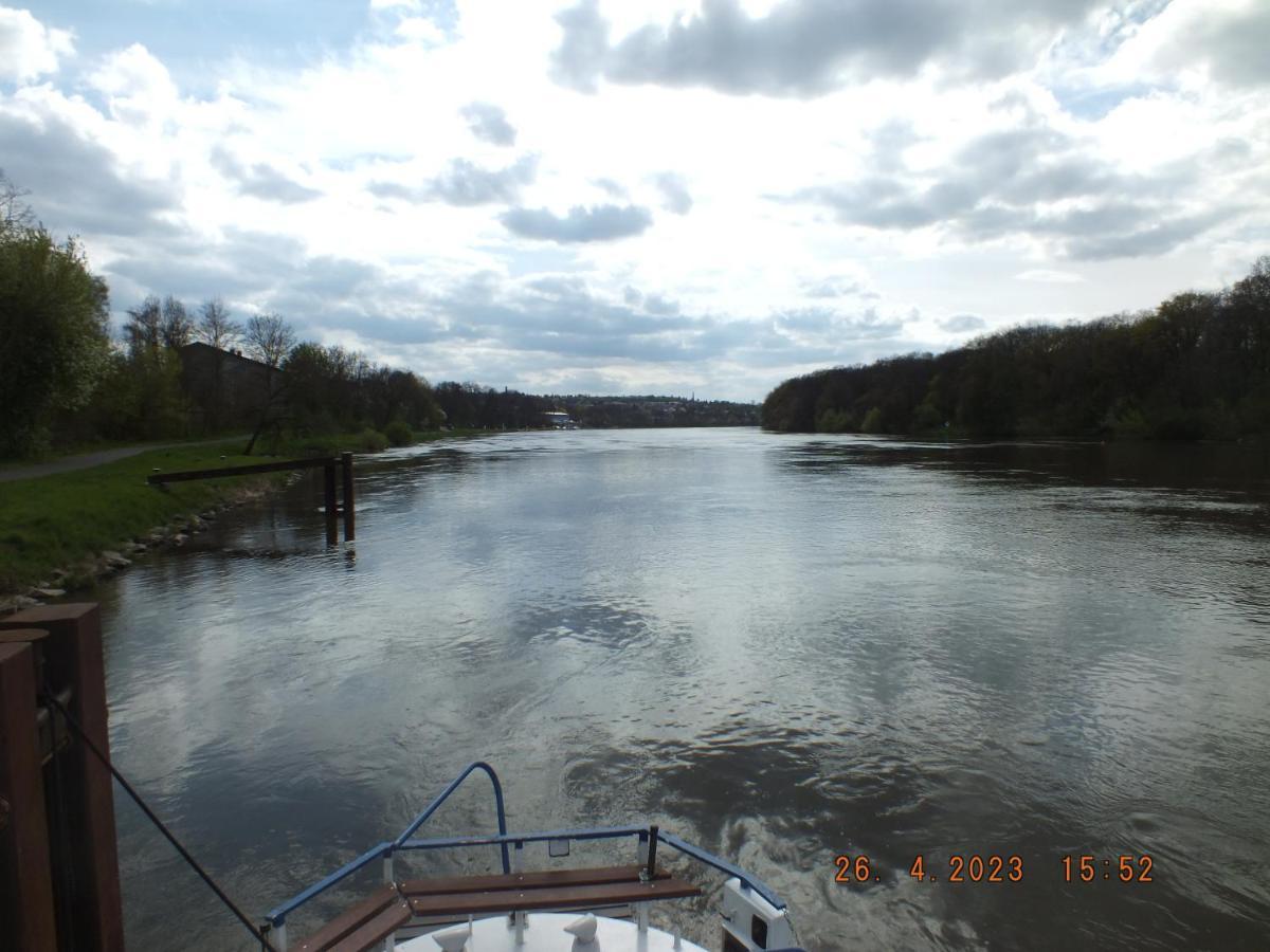 Zouw Hausboat Zakotven -Pouze Ubytovani Roudnice nad Labem Exteriér fotografie